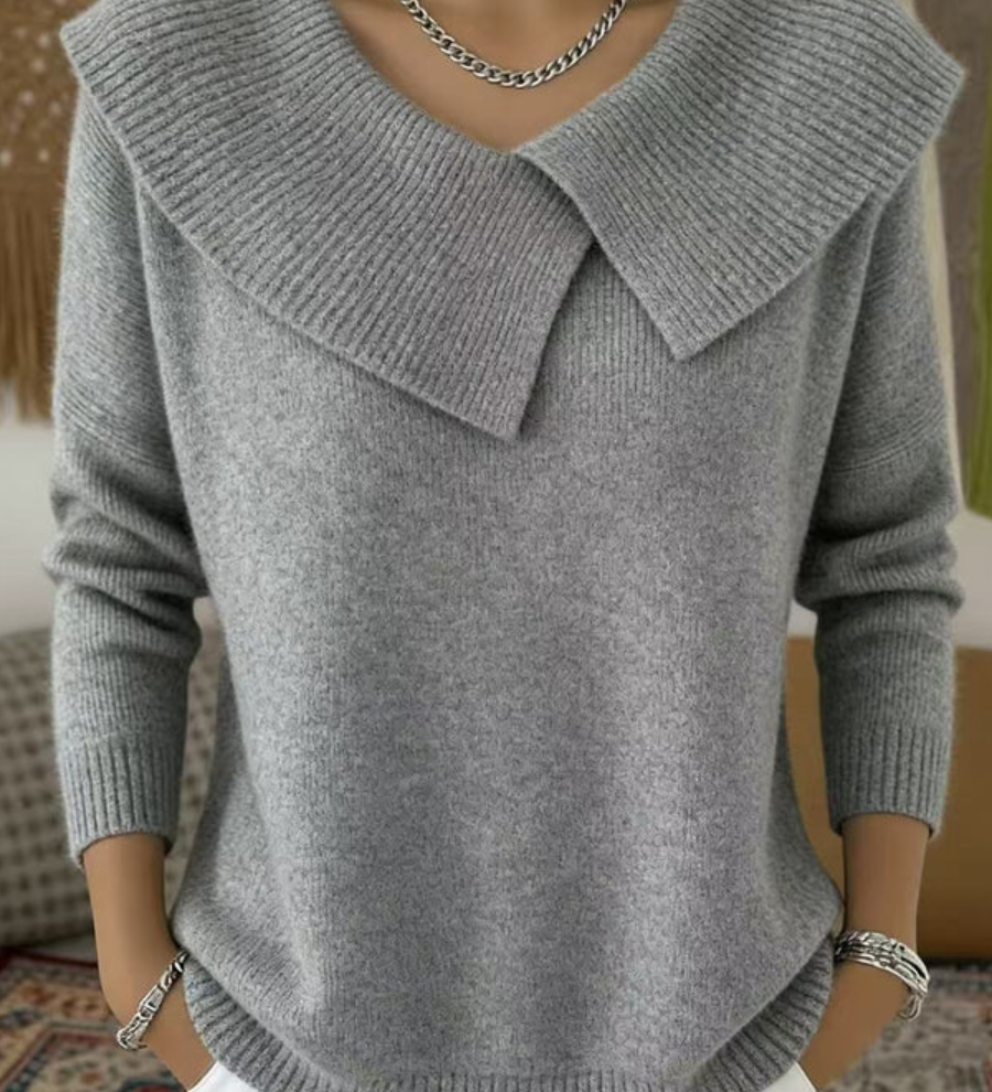 Lucia | Pulover Cald cu Guler Moale