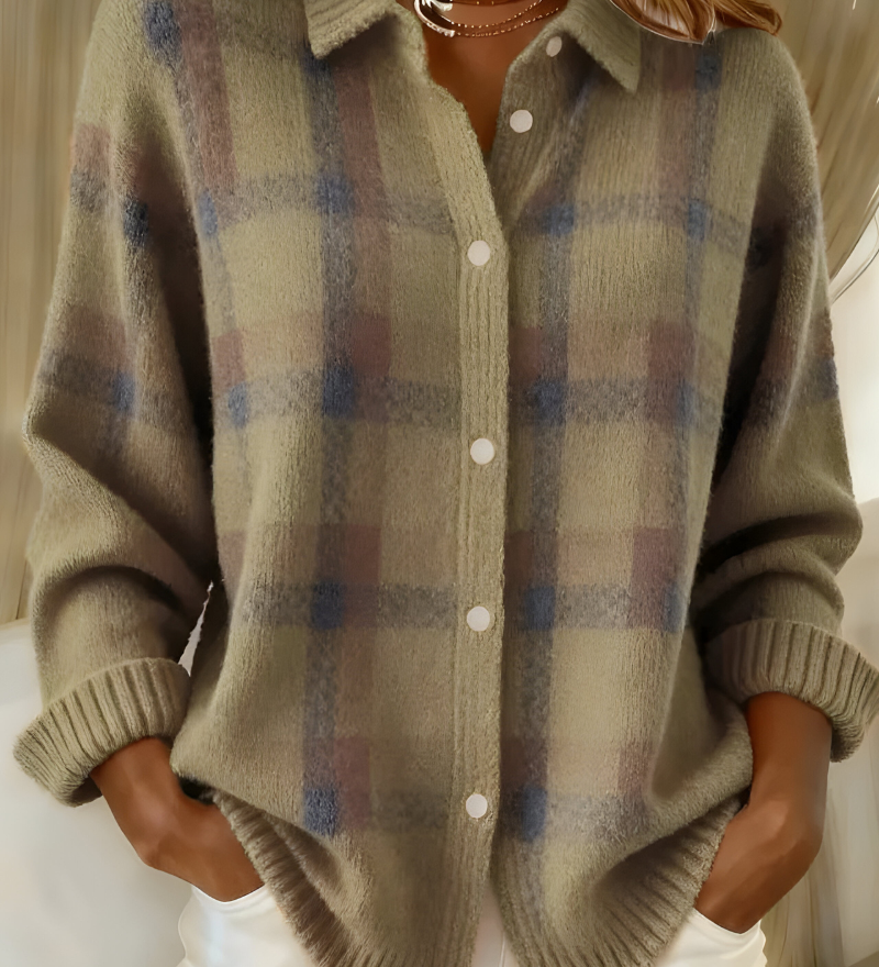Anca – Cardigan cu Model În Carouri din Tricot Moale