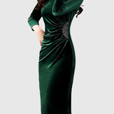 Cecilia – Rochie din Catifea cu Drapaj și Deschidere