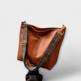 Hermina — Geantă Vintage Elegantă