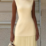 Lucia – Rochie Lungă Plisată cu Decolteu Barcă
